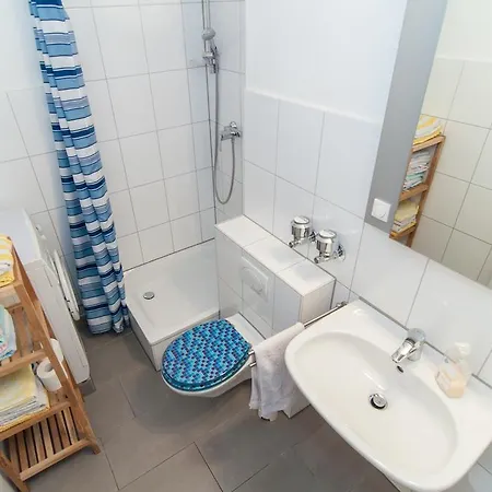 Lägenhet Monteurwohnung Neuss